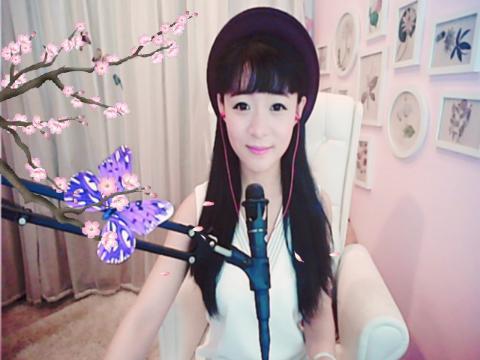 1717-妍妍是个多才多艺的美女哦(215058936)