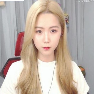 我就是小宝贝的娱乐星秀直播间_我就是小宝贝