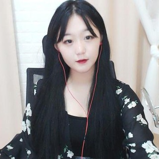 168~七月的娱乐星秀直播间_168~七月视频直