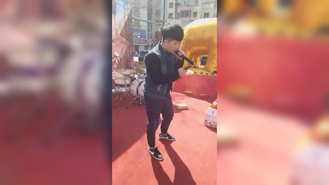 视频封面