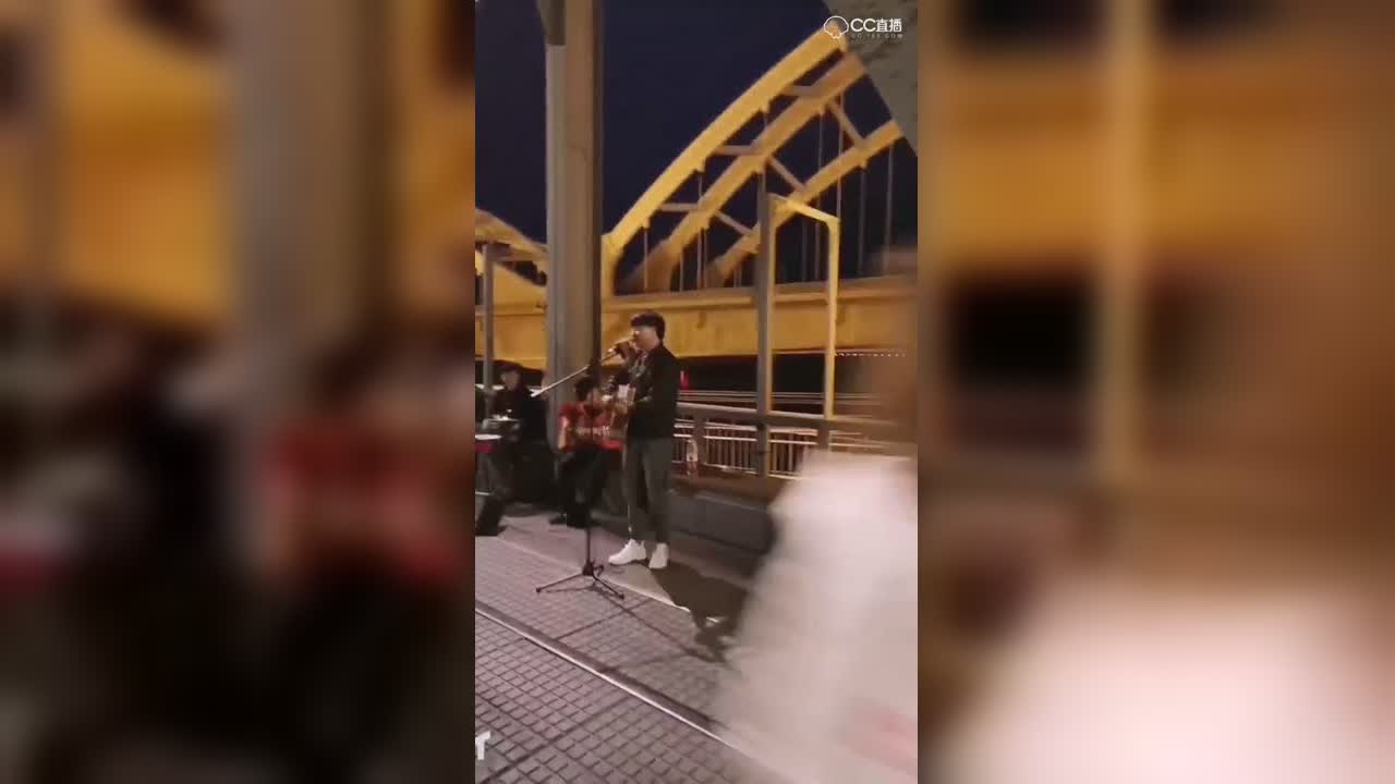 视频封面