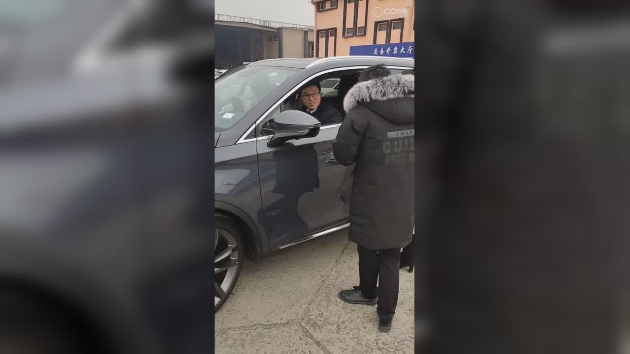 视频封面
