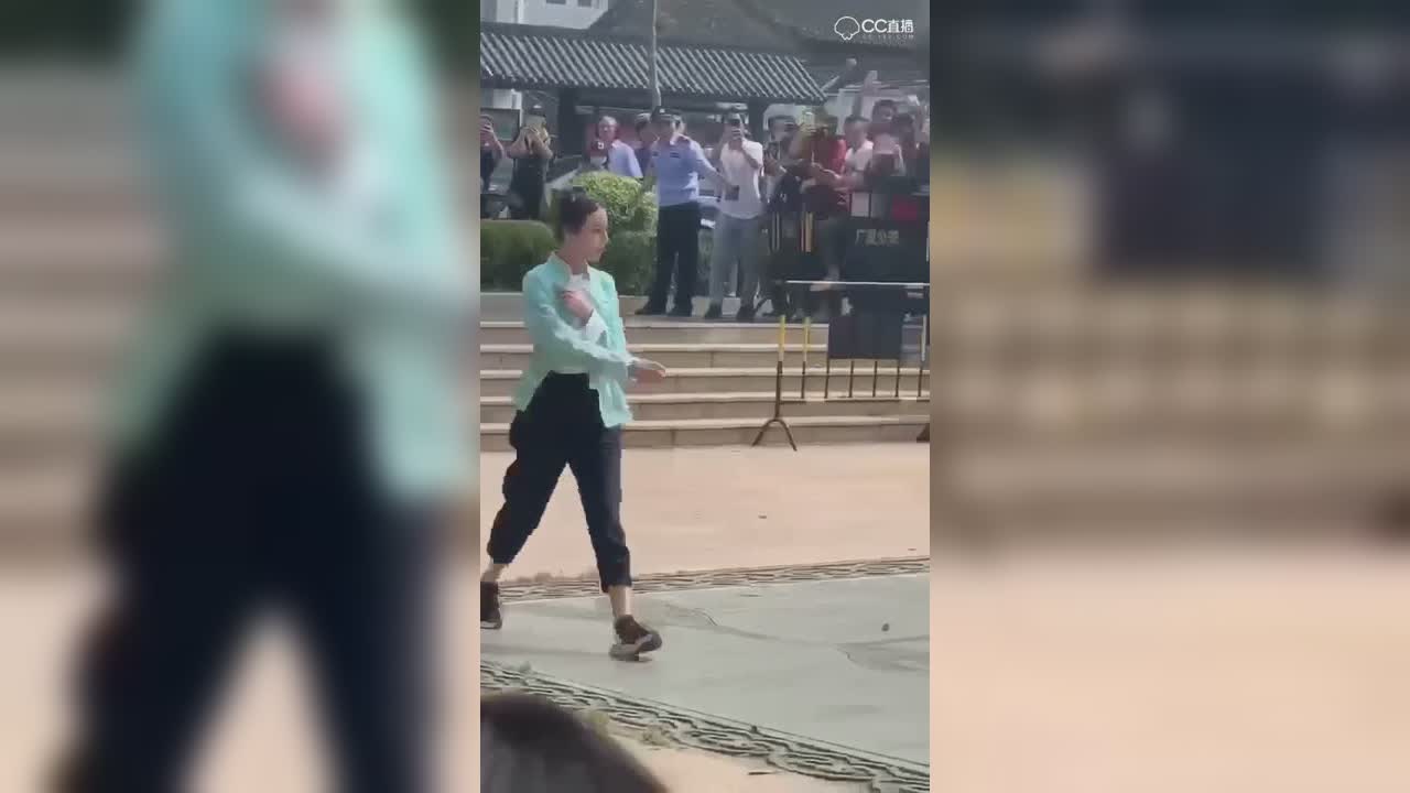视频封面