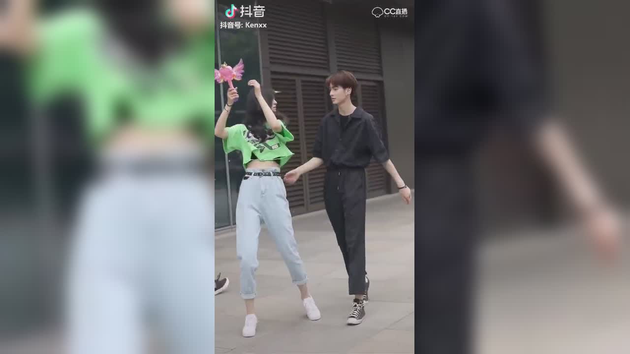视频封面