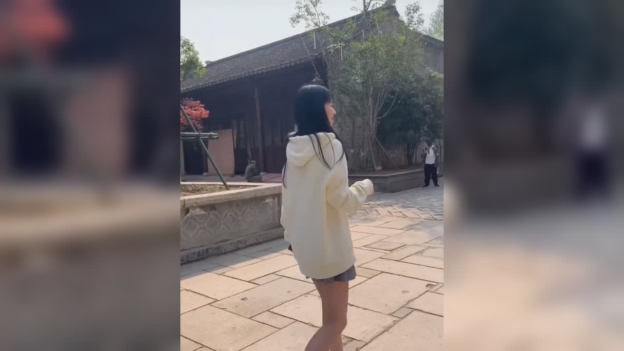 视频封面