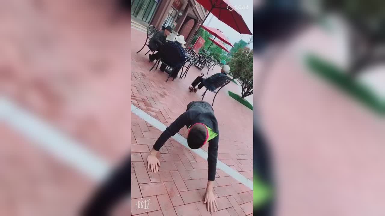 视频封面