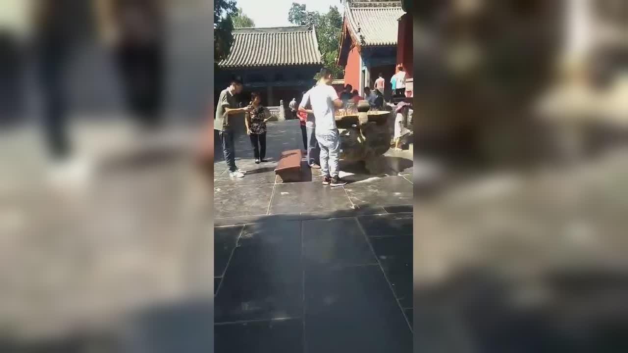 视频封面
