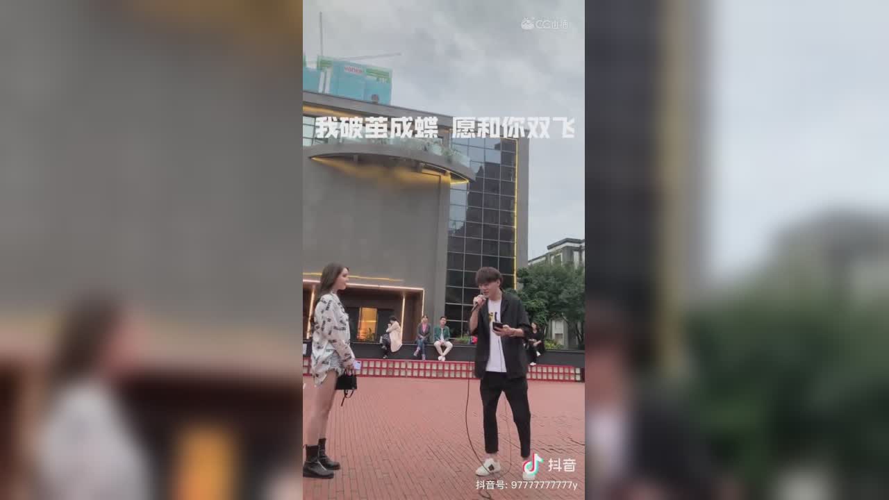视频封面