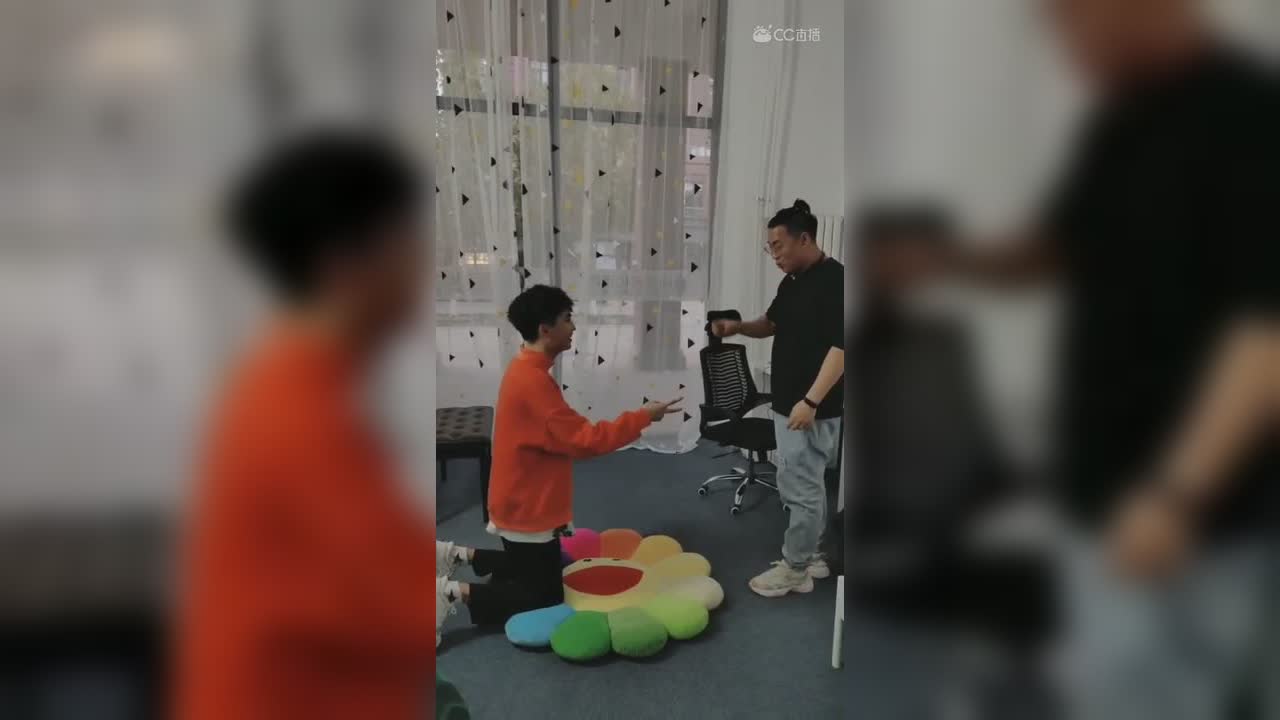 视频封面