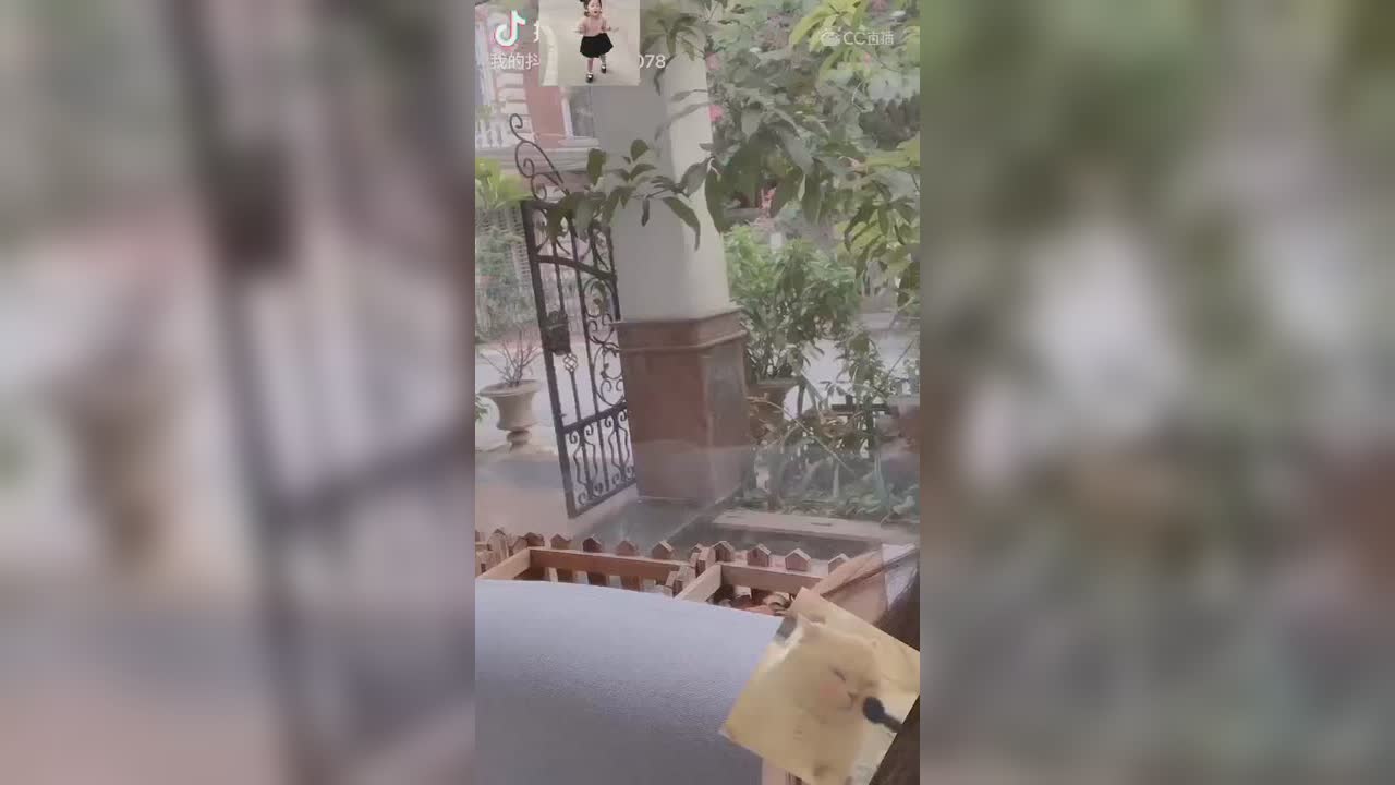 视频封面