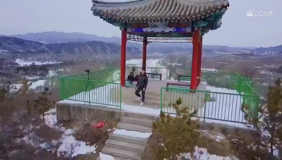 视频封面