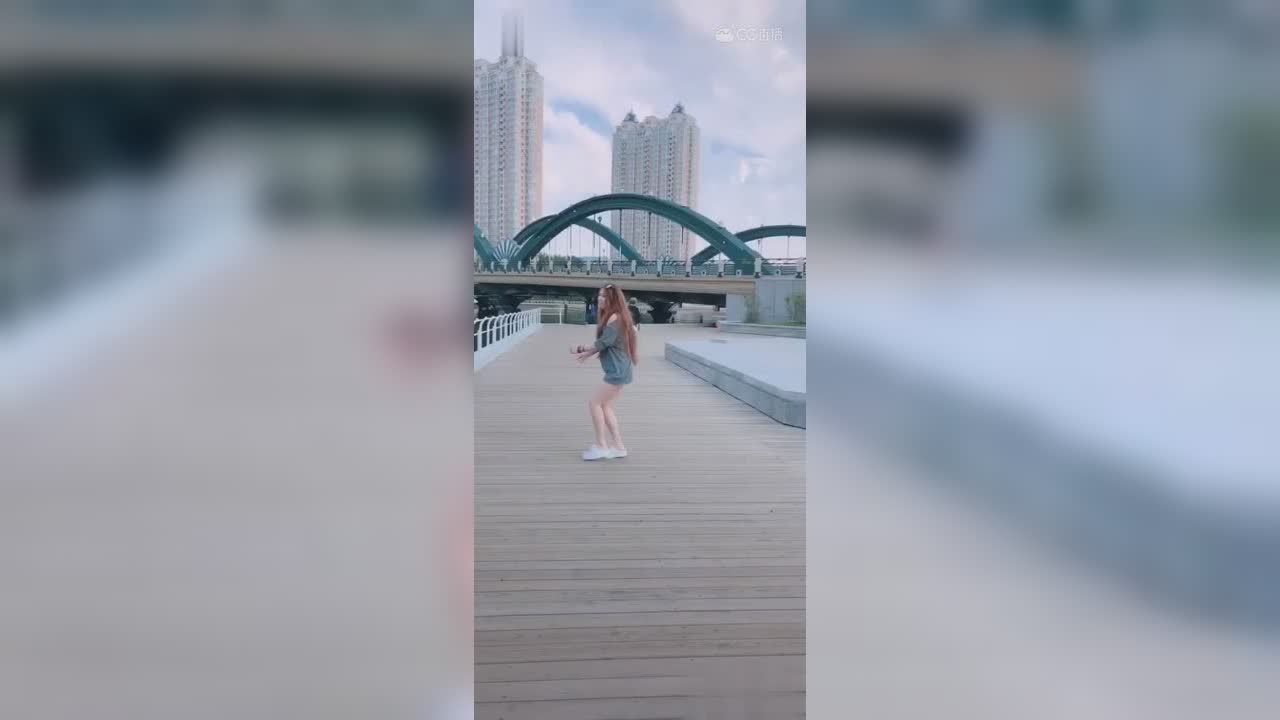 视频封面