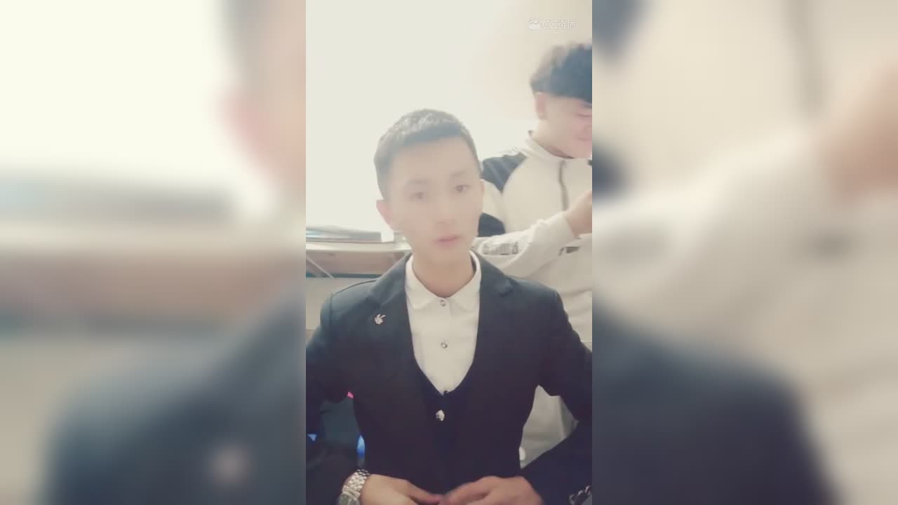 视频封面