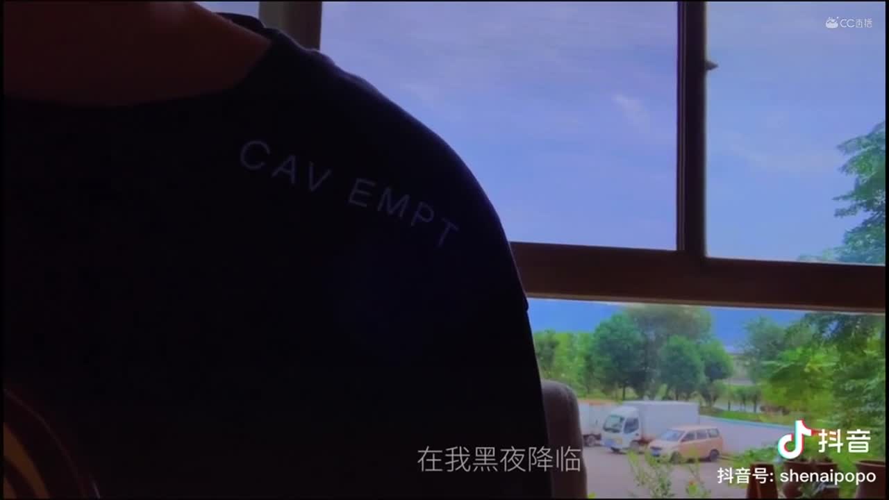 视频封面