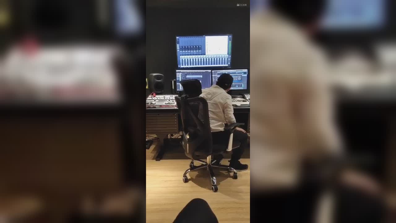视频封面