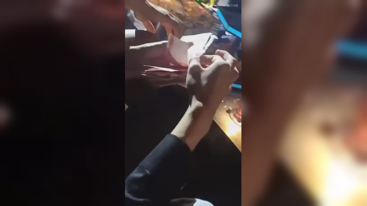视频封面