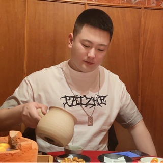 轻舟已过万重山
