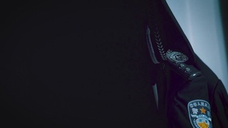 简绍灵《刀尖上的领舞者》