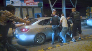 简绍灵《刀尖上的领舞者》