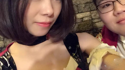 老冯生日：粉丝红花会大佬献歌