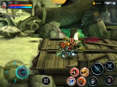 手残水晶过副本，心疼