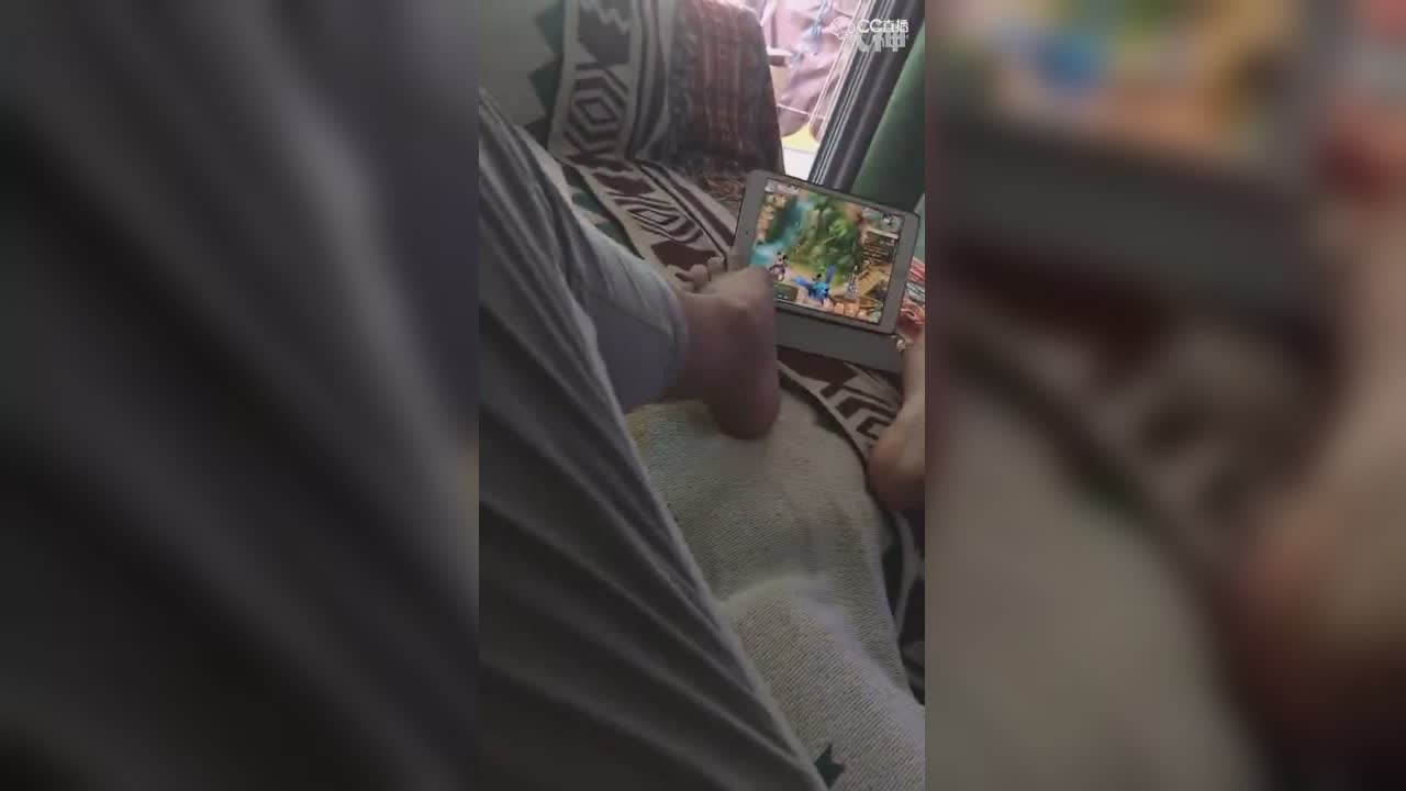 大话绝对得给这位颁个奖