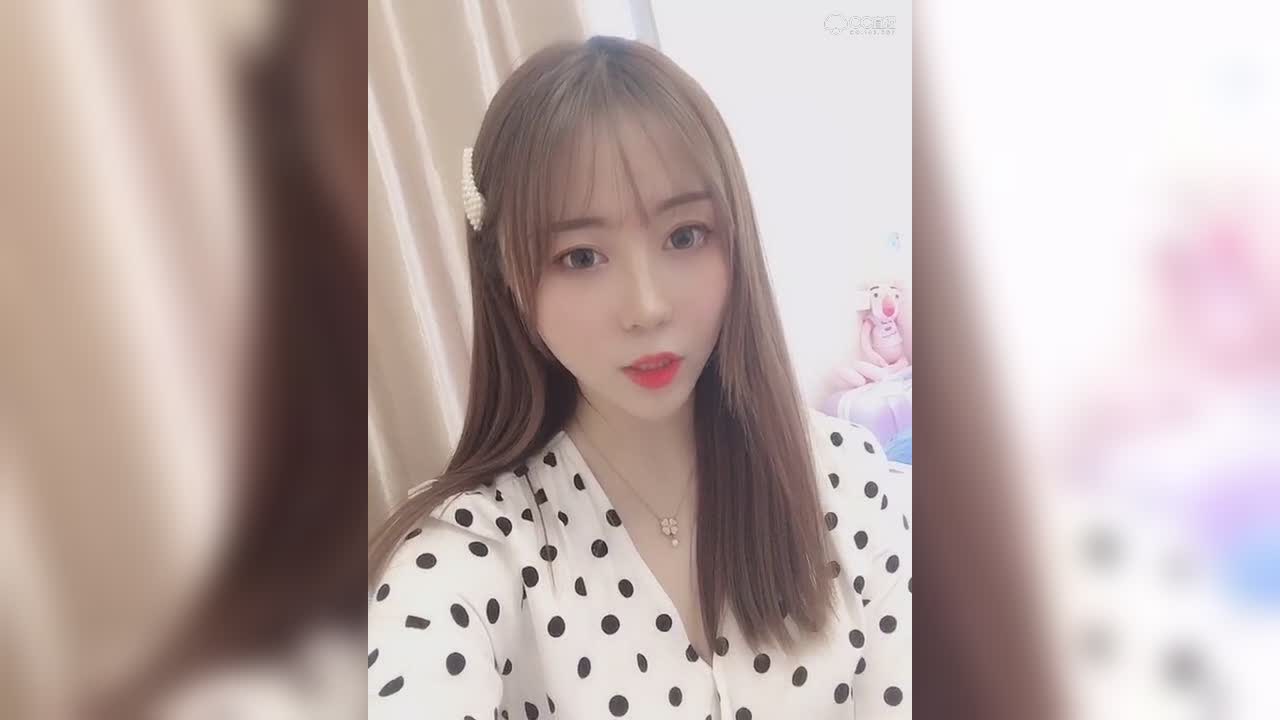 封面人物：三界缘-龙井茶-゛沈朵朵。