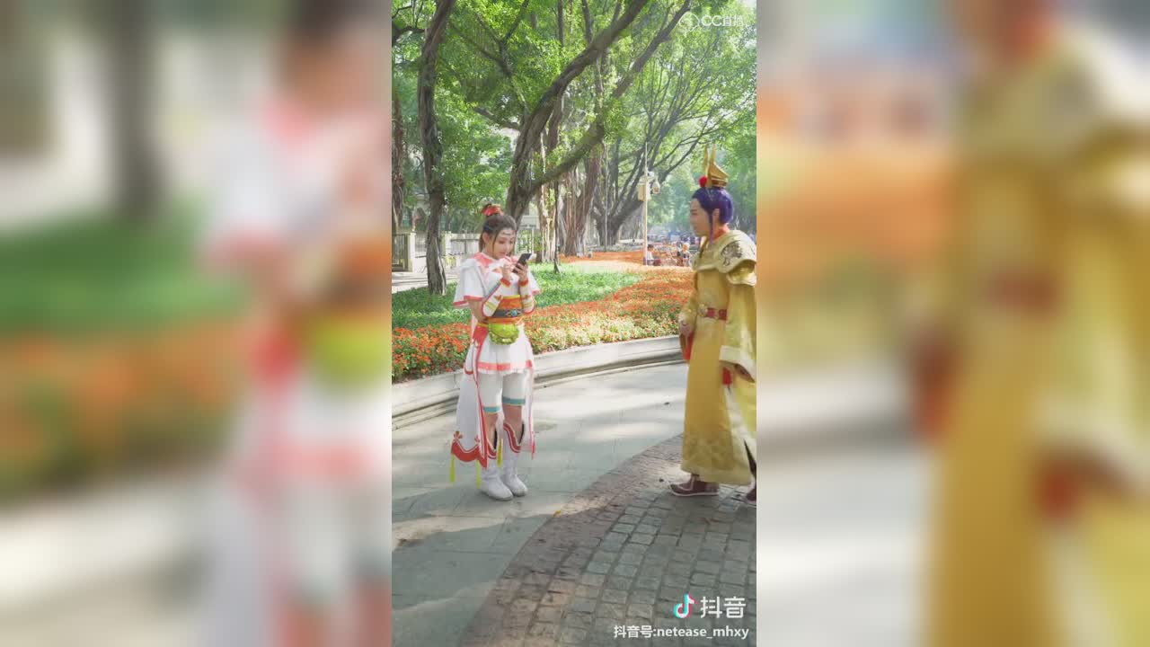 【短视频：梦幻小剧场】美…美女，别…别过来