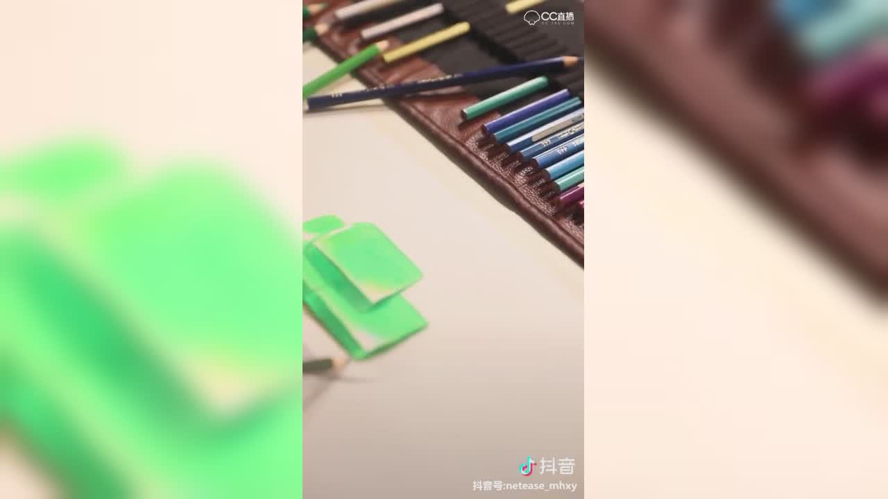 【短视频：梦幻小剧场】教你们做翡翠豆腐啦！