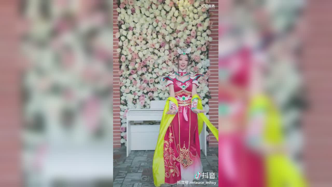 【短视频：梦幻小剧场】东西初恋舞 这……是初恋的感觉，你还记得吗