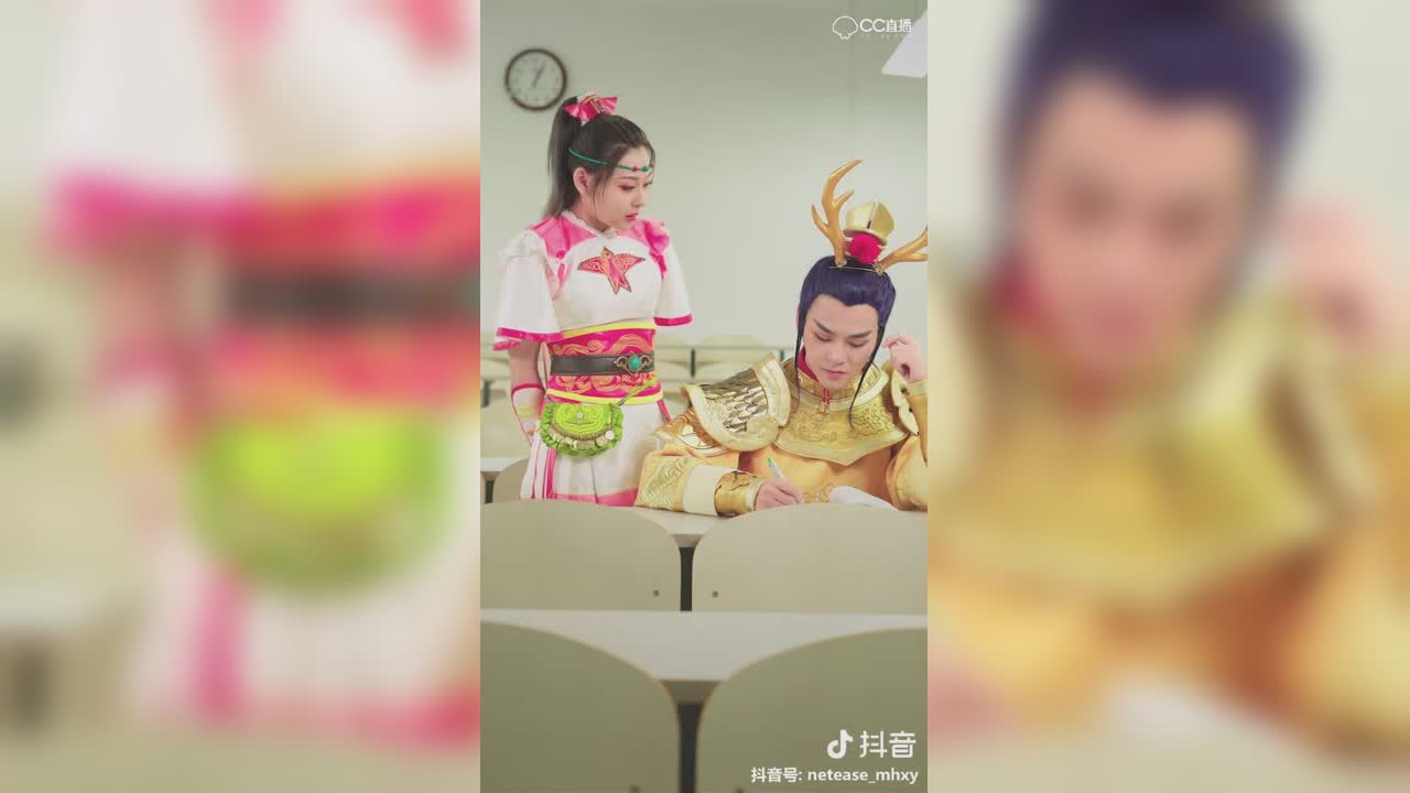 【短视频：梦幻学院小剧场】是我想太多 你总这样说