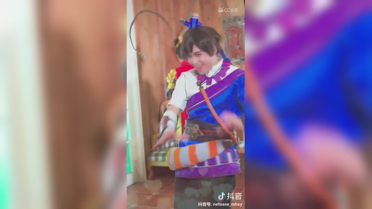 【短视频：梦幻小剧场】哈哈哈哈哈！听~心碎的声音~