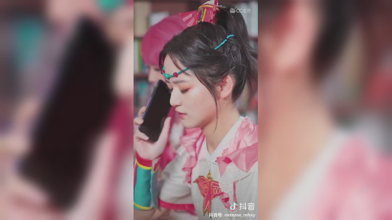 【短视频：梦幻小剧场】她有那么多的心上人竟然是因为……