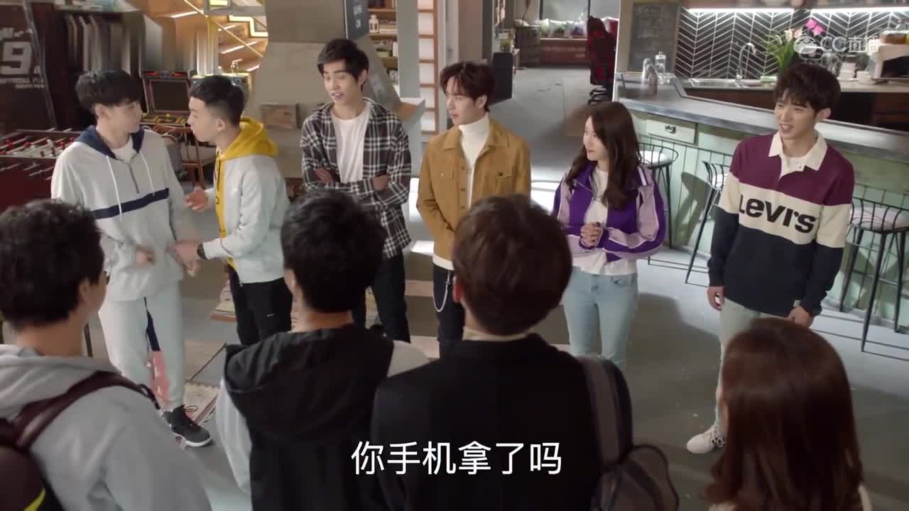 【陪你到世界之巅】人皇Sky李晓峰演出片段，名副其实的中国电竞第一人！