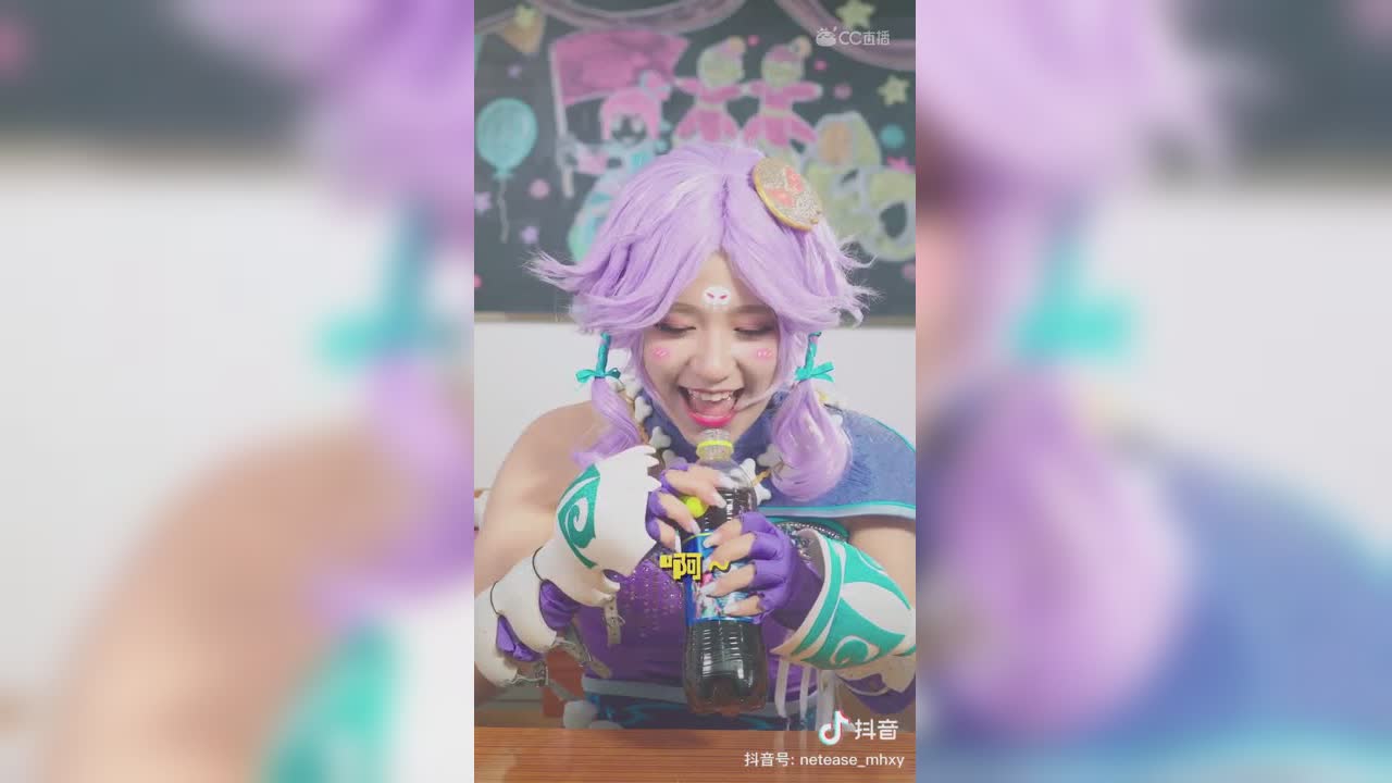 【短视频：梦幻小剧场】收到来自骨头3D环绕的回响你感动吗？剑侠客：不敢动不敢动#论坛菌#