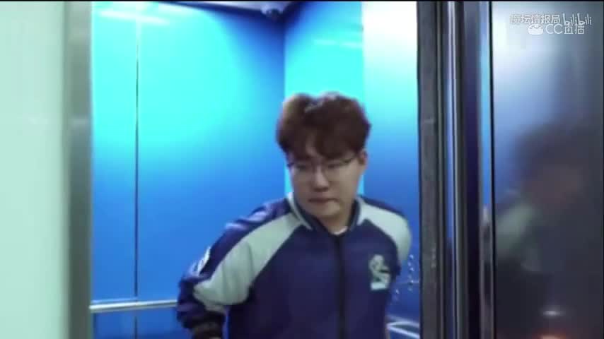 WCG2019世界电子竞技大赛发布选手竞技礼仪规范视频，魔兽争霸3知名选手“月神”Moon和暗夜王子