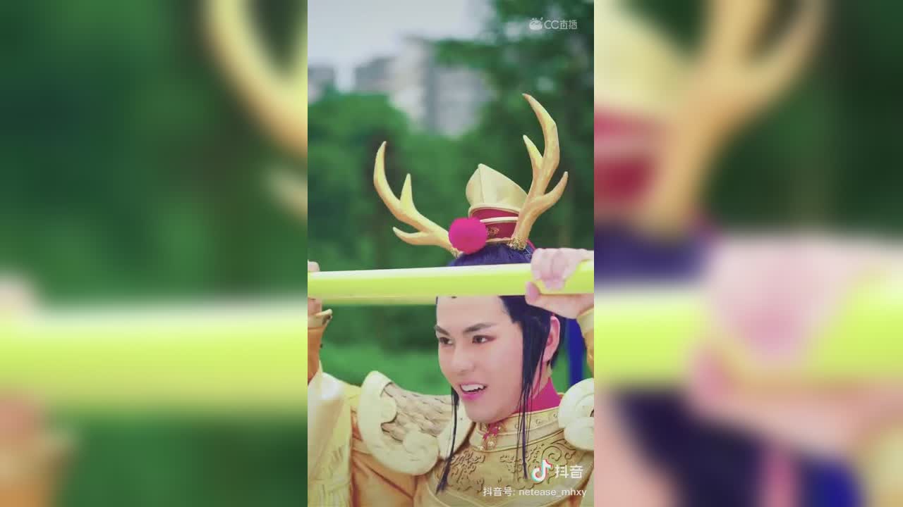 【短视频：梦幻小剧场】 不怕你划水，只怕你一本正经地划水#论坛菌##梦幻视频站#