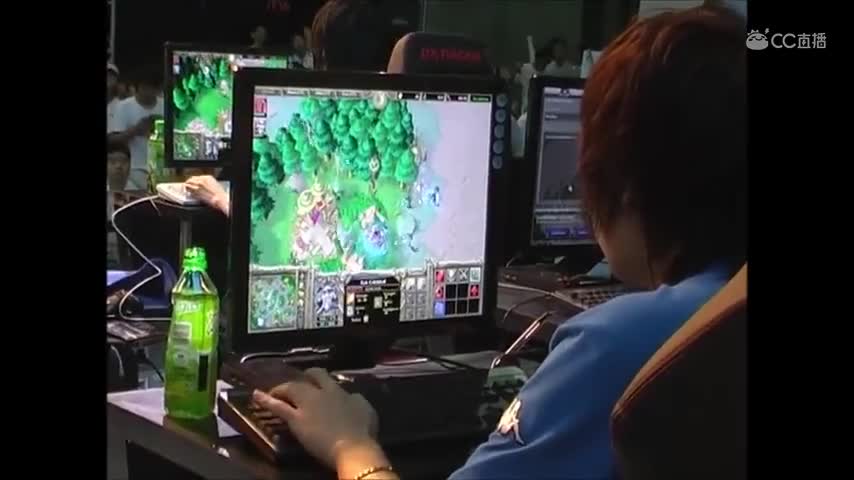 珍贵的魔兽记忆碎片《2007张江杯》这一众魔兽群星，是不是让你回忆起了曾经不羁难忘的魔兽年华？