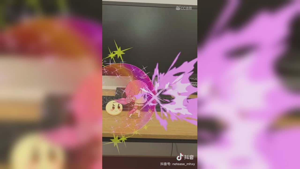 【短视频：梦幻小剧场】天空一声巨响，桃夭夭闪亮登场！#论坛菌##梦幻视频站#