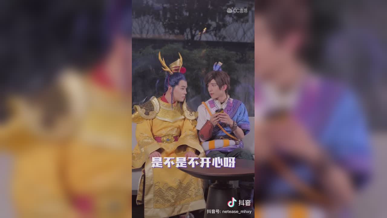 【短视频：梦幻小剧场】恩……确实想发自拍时常常苦恼找不到合适的配文#论坛菌##梦幻视频站#