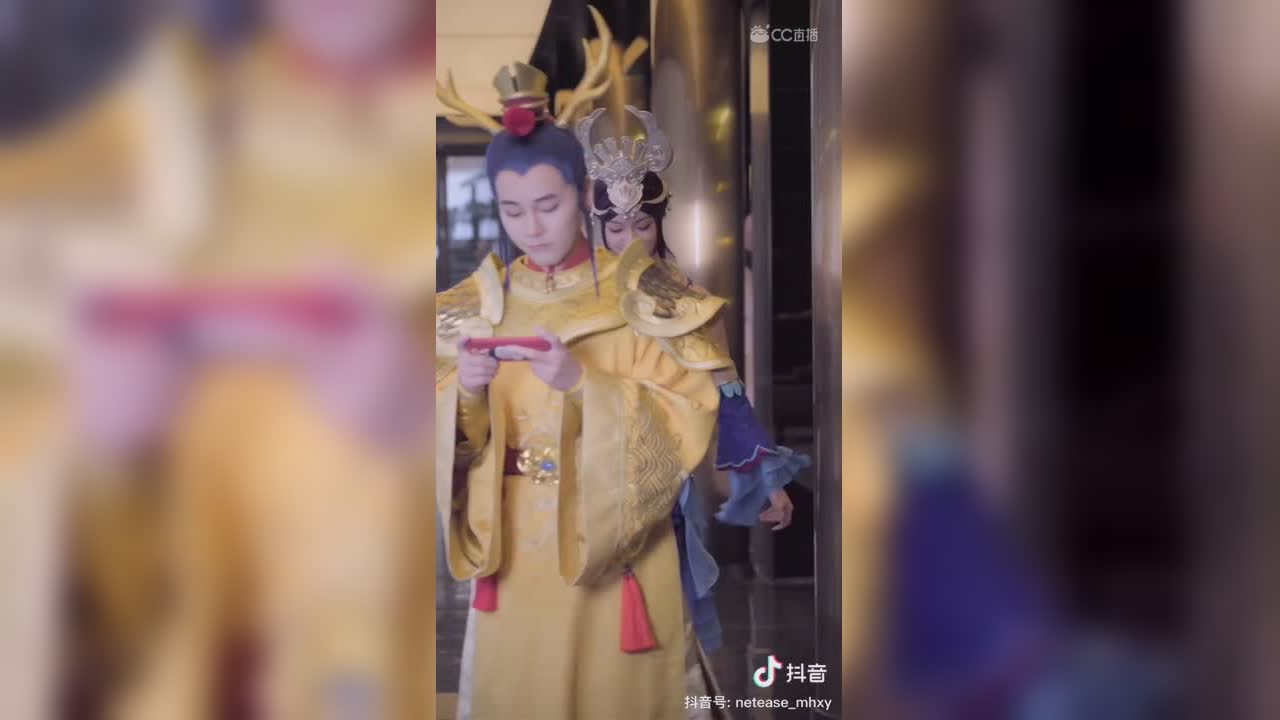【短视频：梦幻小剧场】对于宅男来说，出去玩是不可能出去玩的#论坛菌##梦幻视频站#