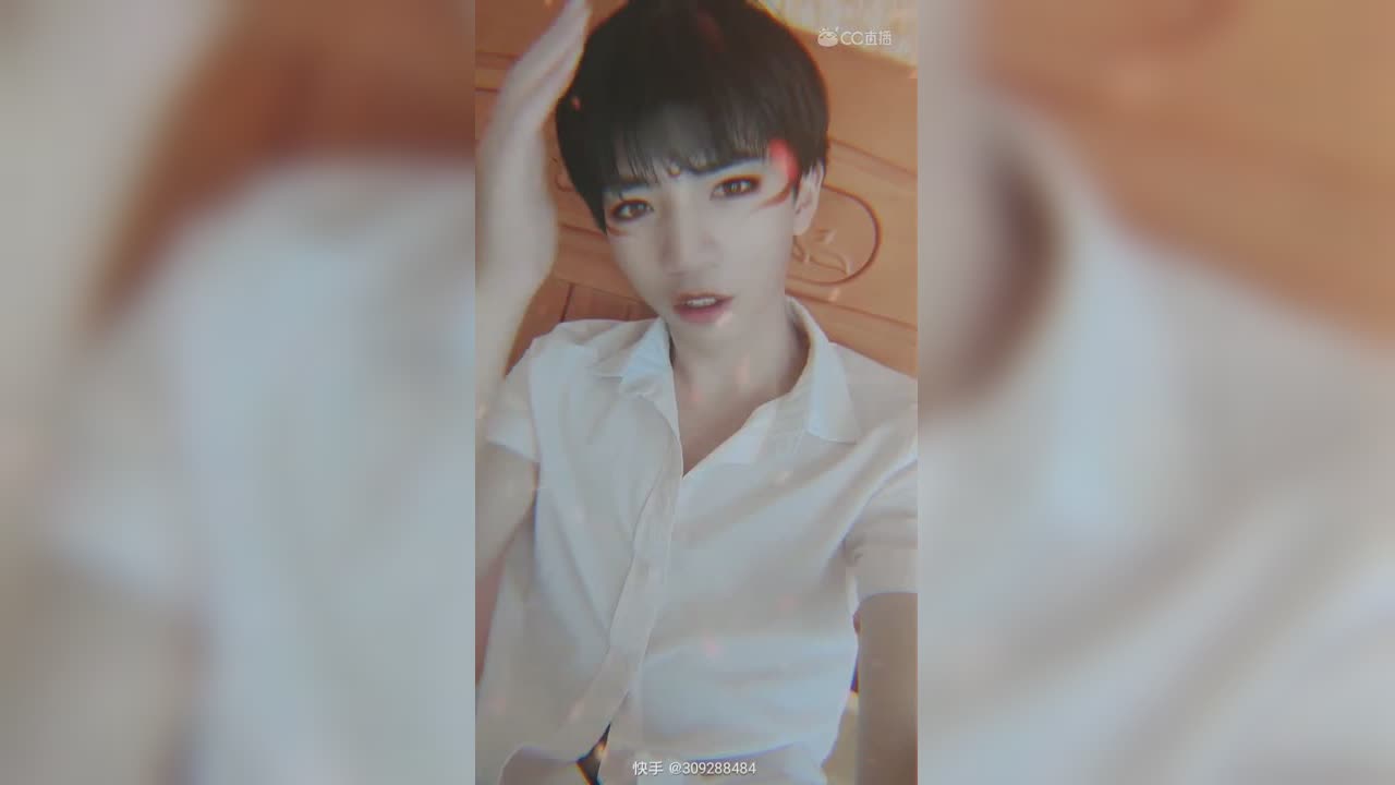 ????评论像谁