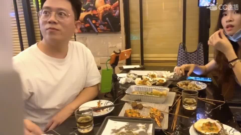 男神今晚露脸