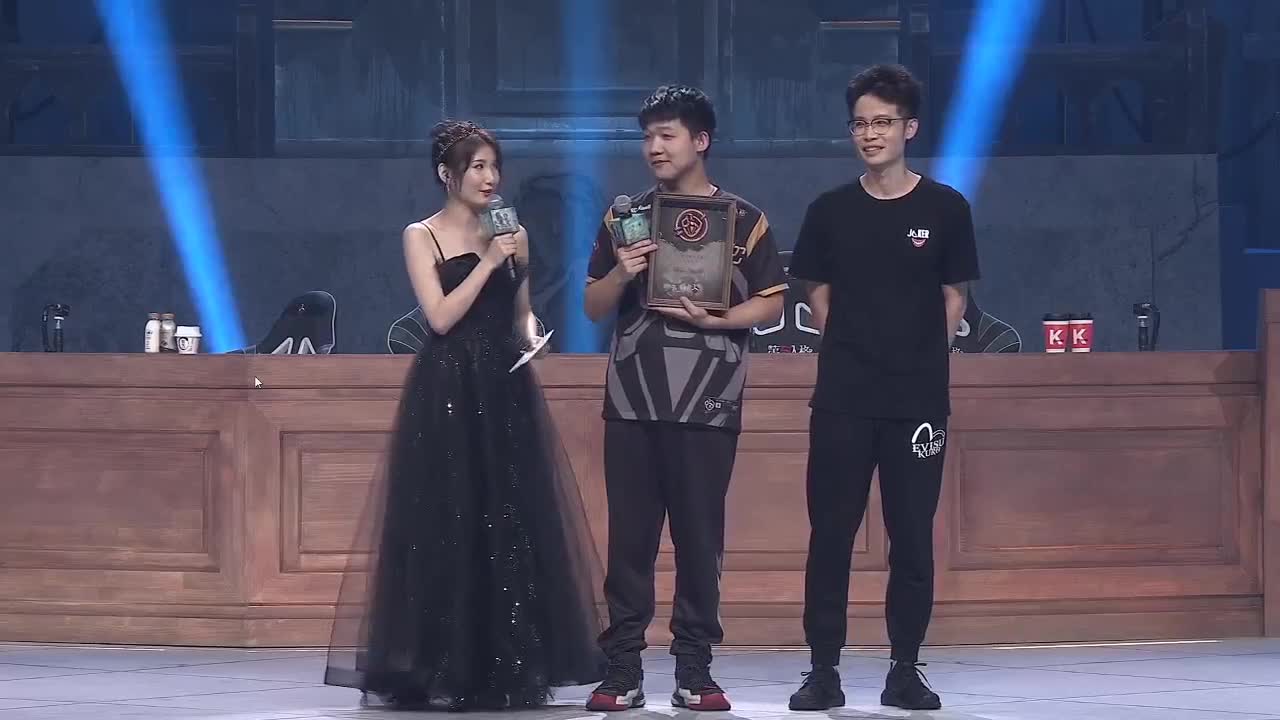 看会比赛~ 第2段