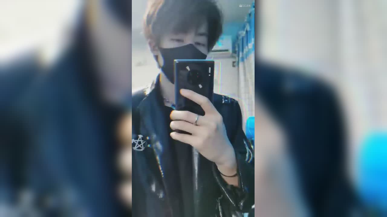 六一你可以跟我要礼物 那等父亲节到了 你不送礼你可别怪我翻脸 