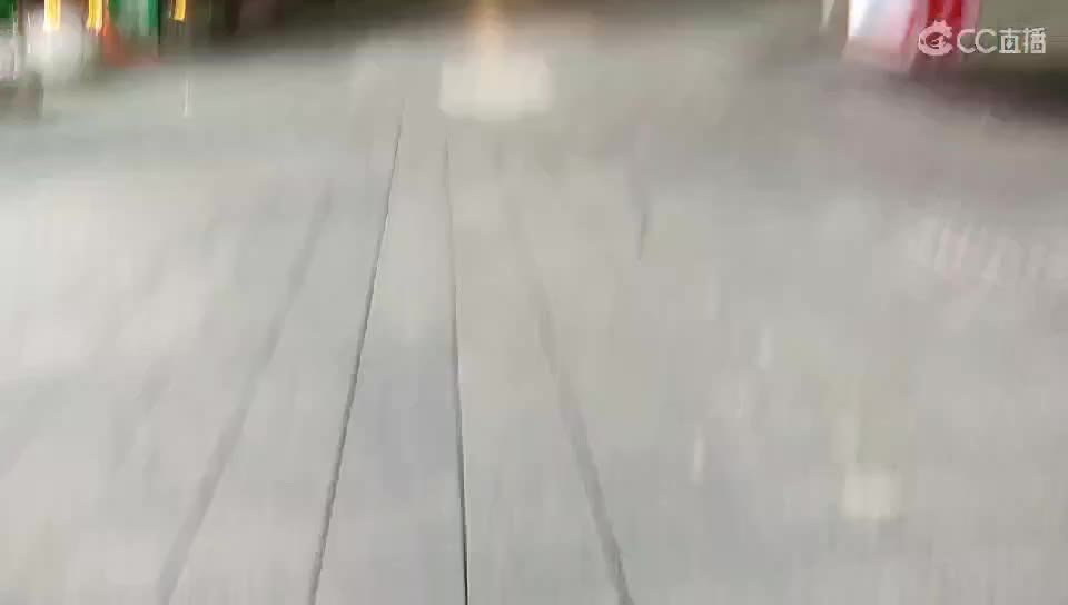 八哥发工资请客