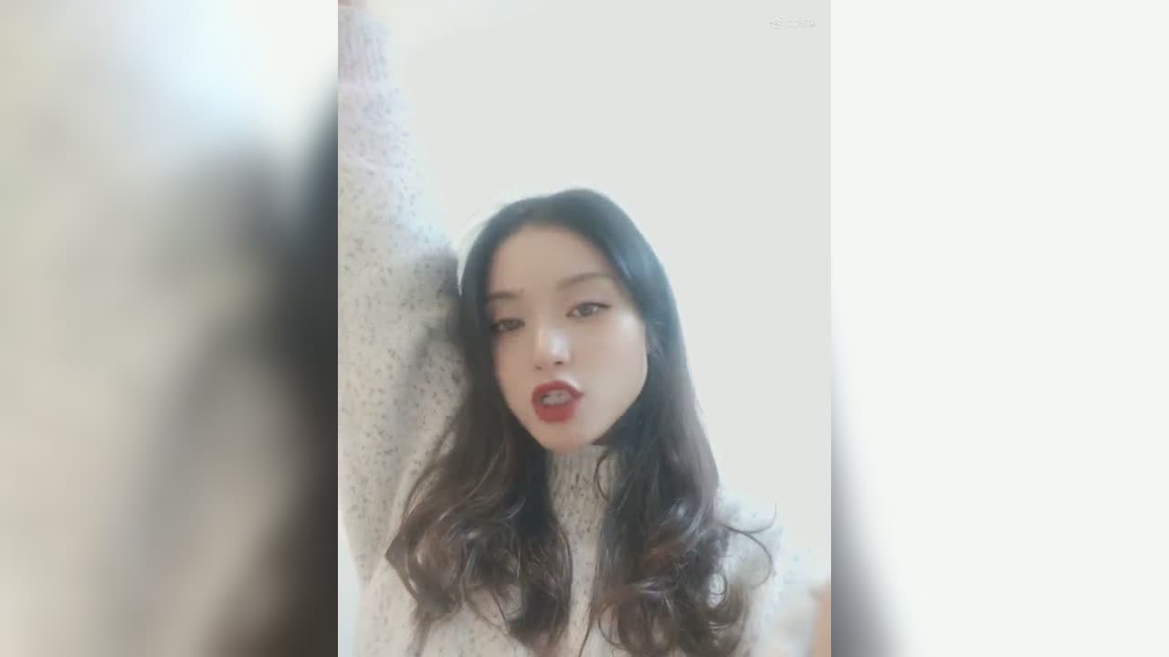 怀着爱意 带着虔诚  保持温柔 追逐星星
