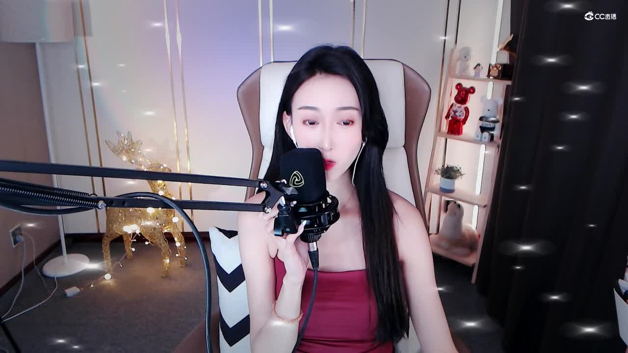周闪闪