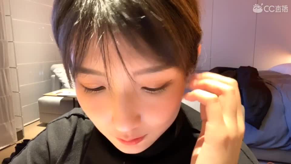 去给大伙买礼物 第2段