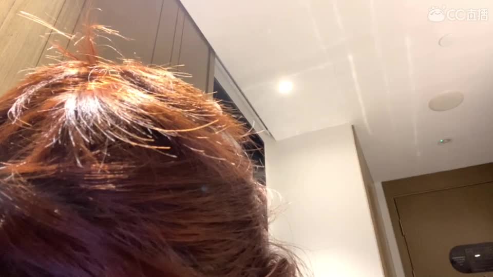 睡醒了聊会儿天！